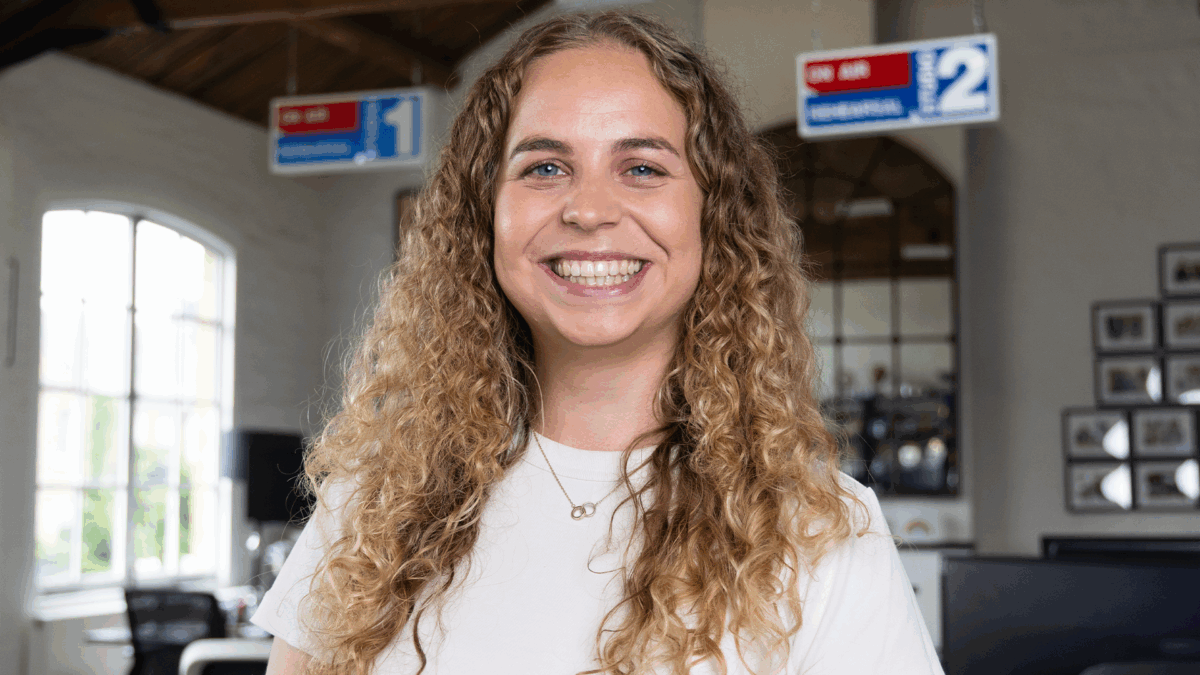 Mitre Studios: Chloe Ring