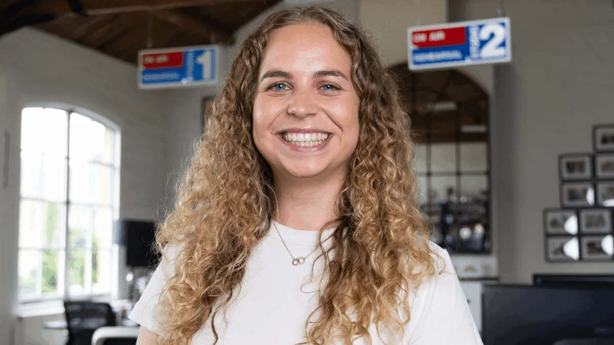 Mitre Studios: Chloe Ring